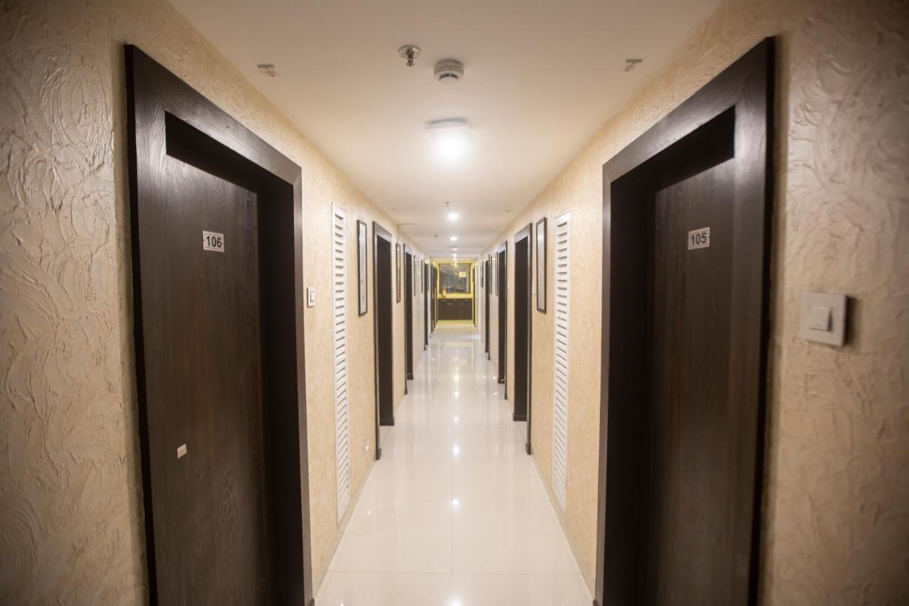 Hotel Singh'S By Wb Inn, Vashi, Нави Мумбаи Экстерьер фото